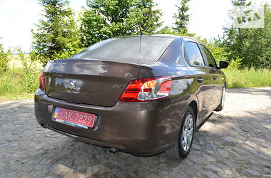 Седан Peugeot 301 2013 в Хмельницком