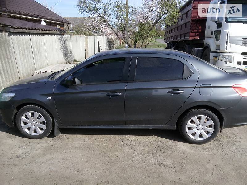 Peugeot 301 2013 года