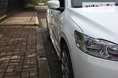 Седан Peugeot 301 2013 в 