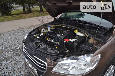 Седан Peugeot 301 2013 в 