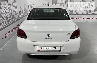 Седан Peugeot 301 2019 в Києві
