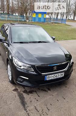 Peugeot 301 2019