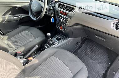 Седан Peugeot 301 2017 в 