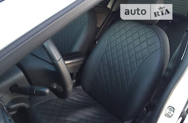 Седан Peugeot 301 2018 в 