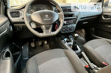 Седан Peugeot 301 2013 в 