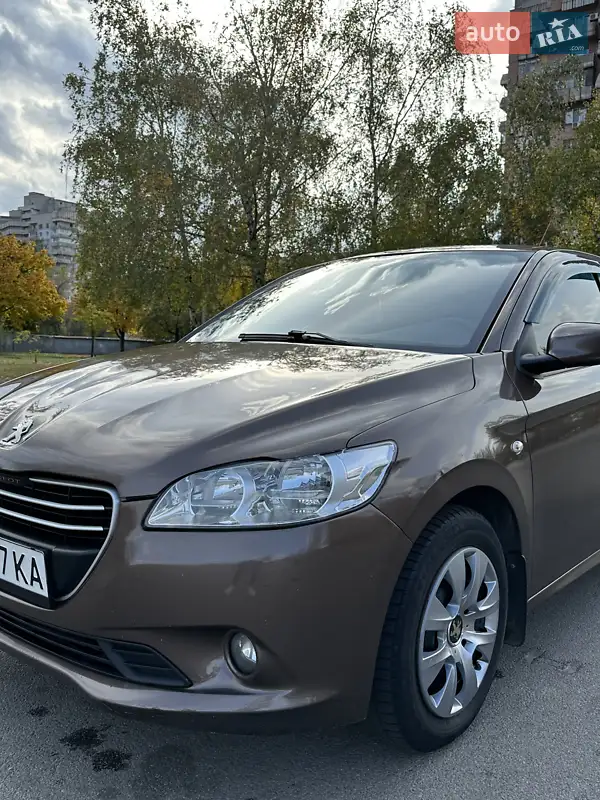 Peugeot 301 2015