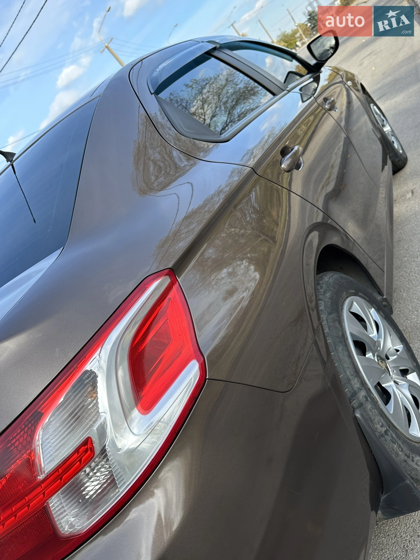 2015 Peugeot 301 - мініатюра 4