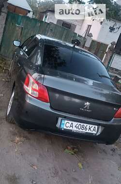 Седан Peugeot 301 2013 в Звенигородке