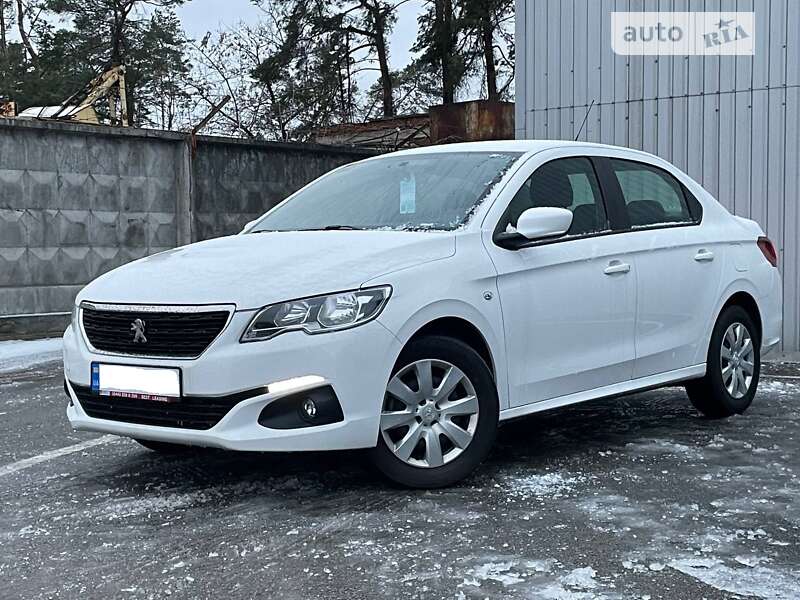 Седан Peugeot 301 2021 в Киеве