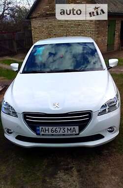 Седан Peugeot 301 2016 в Києві