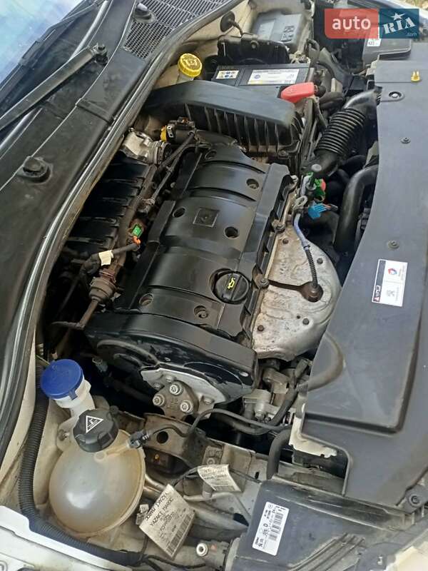 Седан Peugeot 301 2020 в Вінниці