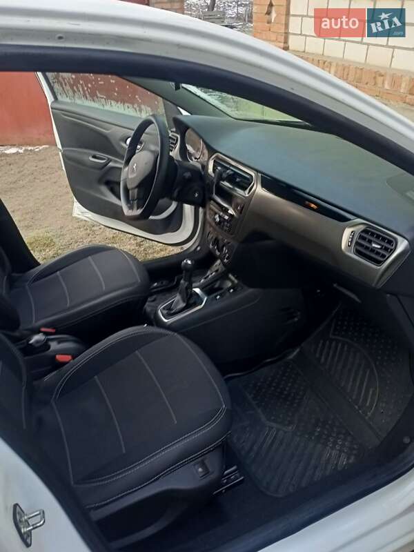 Седан Peugeot 301 2020 в Вінниці