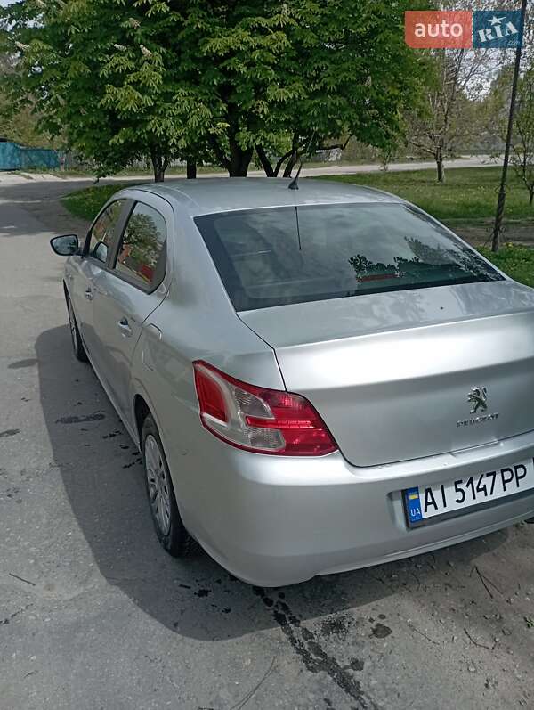 Седан Peugeot 301 2014 в Харькове