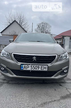 Peugeot 301 2017