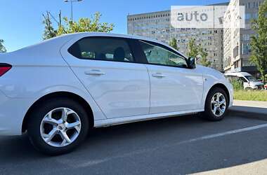 Седан Peugeot 301 2019 в Киеве