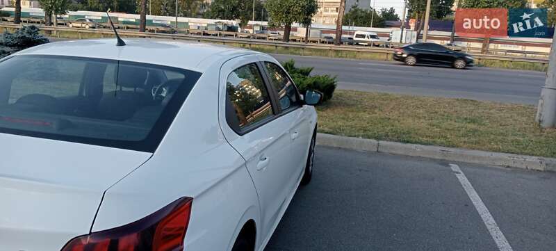 Седан Peugeot 301 2020 в Києві