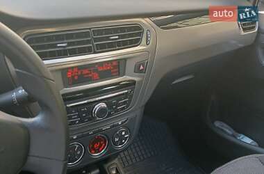 Седан Peugeot 301 2020 в 