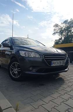 Седан Peugeot 301 2013 в Днепре