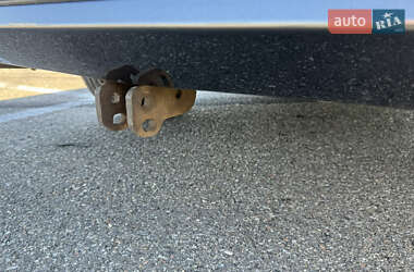 Седан Peugeot 301 2013 в Києві