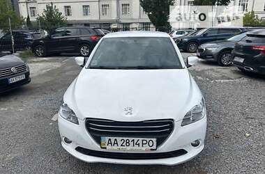 Седан Peugeot 301 2013 в Львове