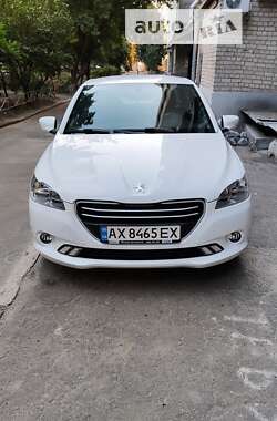 Седан Peugeot 301 2016 в Харькове