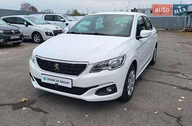 Седан Peugeot 301 2020 в Киеве