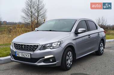 Peugeot 301 2019