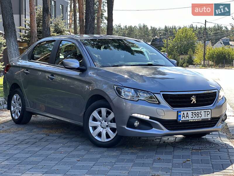 Седан Peugeot 301 2018 в Києві