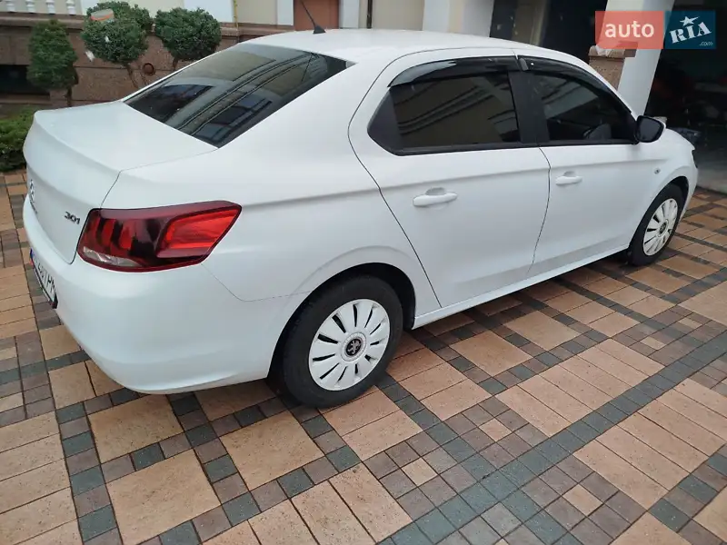 Peugeot 301 2018 VIN VF3DDHMZ6JJ552608 фото оголошення 12 з 52