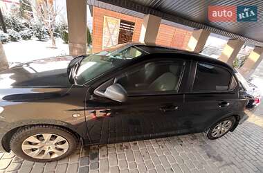 Седан Peugeot 301 2013 в Львові