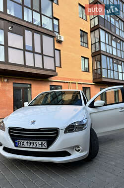 Седан Peugeot 301 2013 в Каменец-Подольском