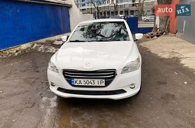 Седан Peugeot 301 2016 в Києві