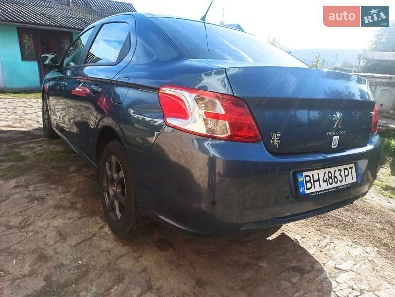 Седан Peugeot 301 2016 в Сумах