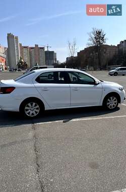 Седан Peugeot 301 2017 в Броварах