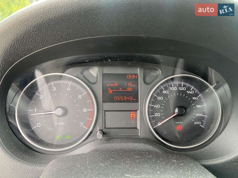 Седан Peugeot 301 2019 в Умани