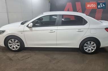 Седан Peugeot 301 2020 в 