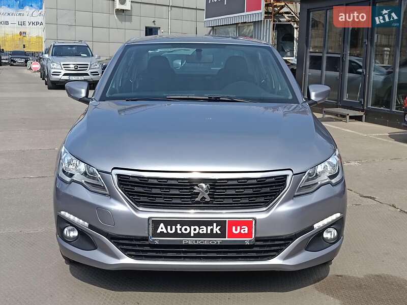 Седан Peugeot 301 2018 в Харькове