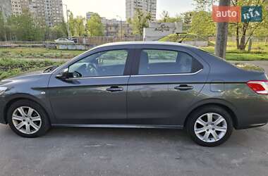Седан Peugeot 301 2013 в 