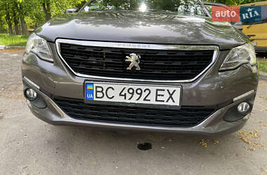 Седан Peugeot 301 2017 в 