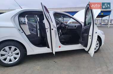 Седан Peugeot 301 2013 в 