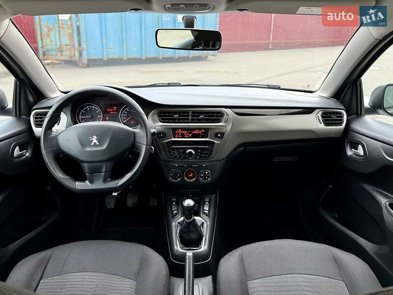 Седан Peugeot 301 2020 в Киеве