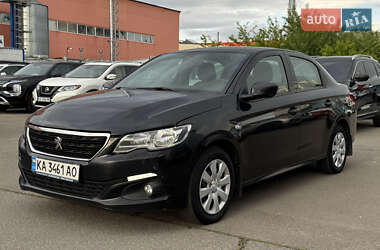 Седан Peugeot 301 2020 в Киеве