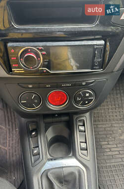 Седан Peugeot 301 2013 в 