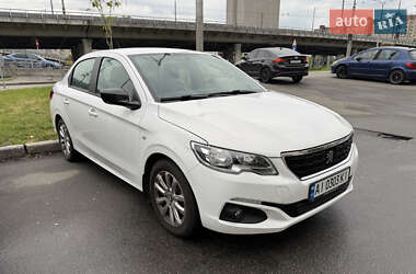 Седан Peugeot 301 2023 в Киеве