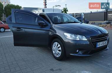 Седан Peugeot 301 2016 в Киеве