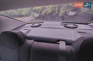 Седан Peugeot 301 2016 в 