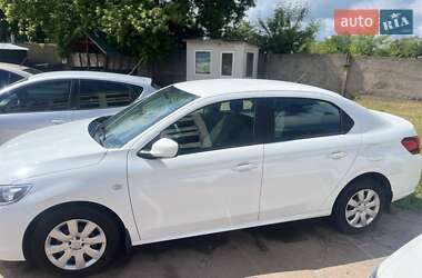 Седан Peugeot 301 2020 в Чернігові