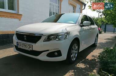 Седан Peugeot 301 2021 в Киеве