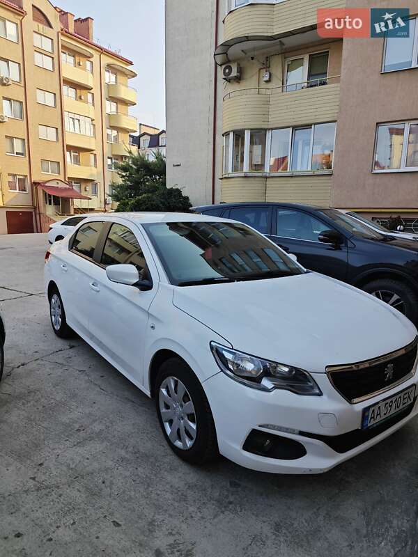 Седан Peugeot 301 2019 в 
