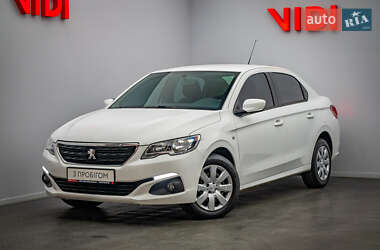 Седан Peugeot 301 2021 в Киеве